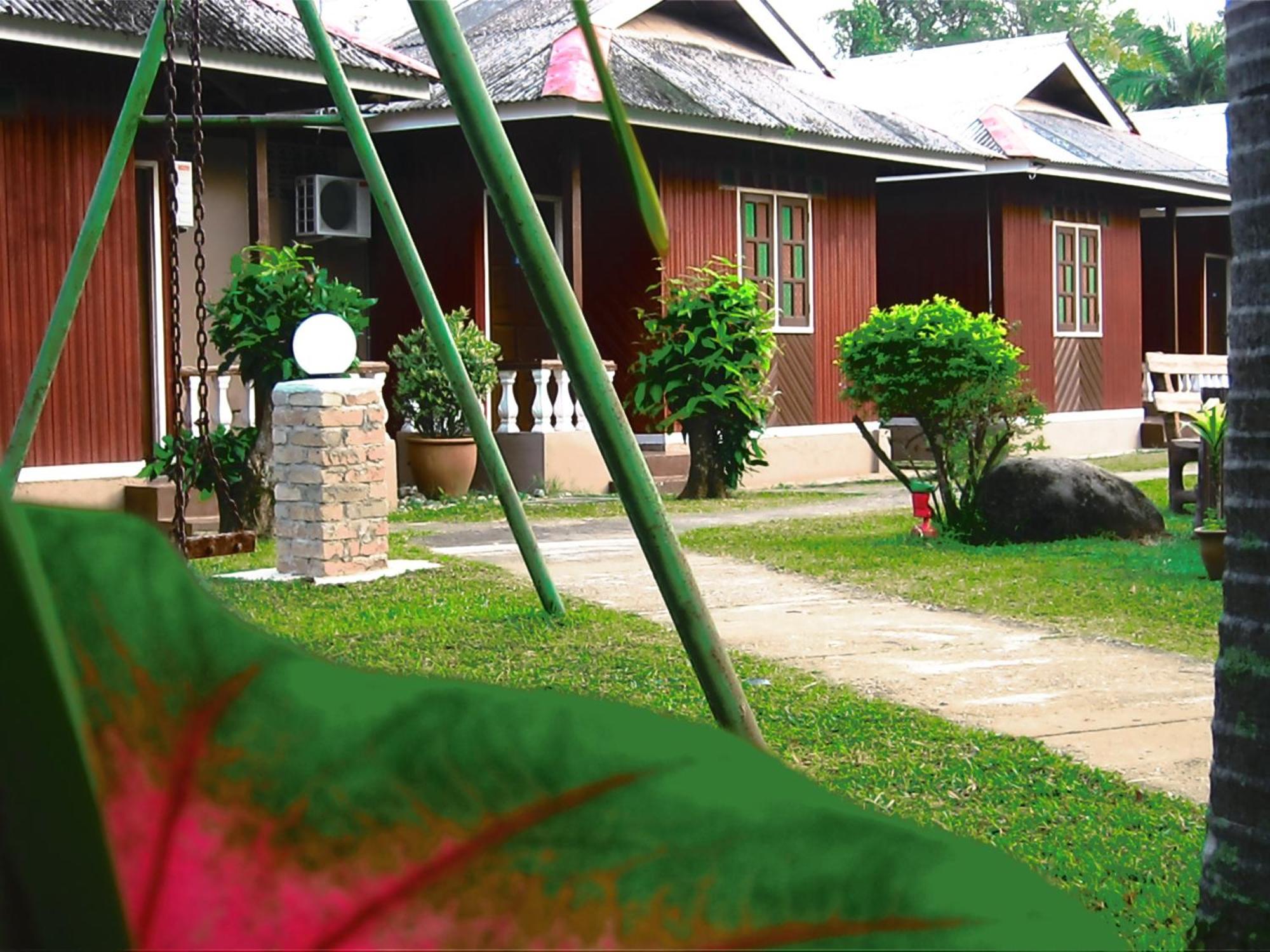 Eastana Cherating Beach Resort Екстер'єр фото