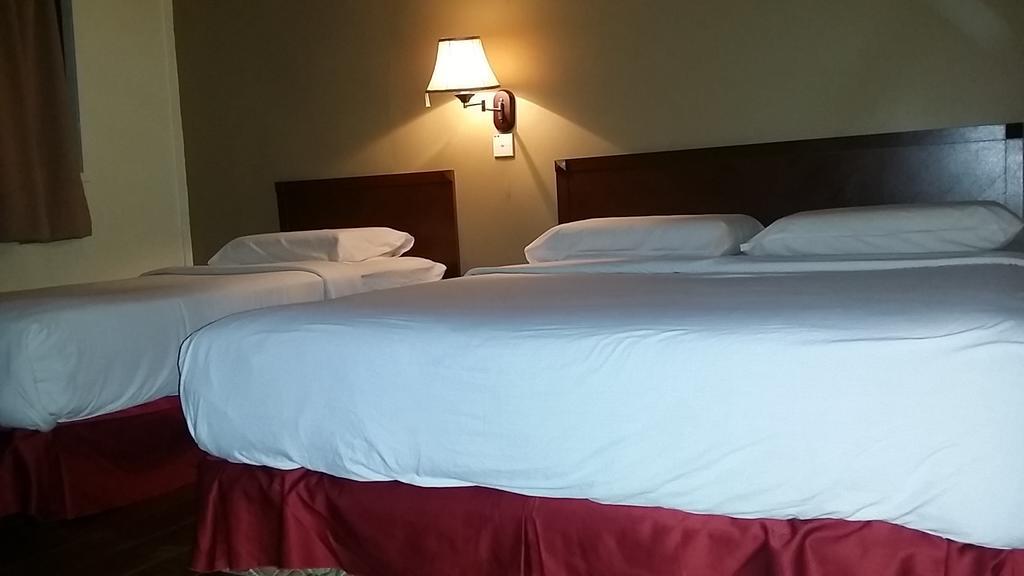 Eastana Cherating Beach Resort Екстер'єр фото